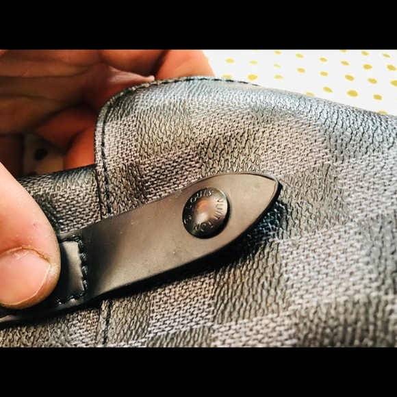 Louis Vuitton backpack - Picture 7 of 12